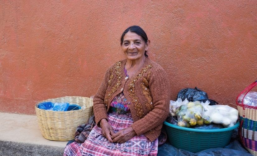 Reaching Indigenous Families in Guatemalan Villages with God’s Word